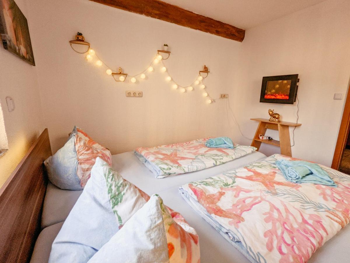 Urlaubstraum Mit Pool, Terrasse & Fluss Im Garten - Ut Apartman Sebnitz Kültér fotó
