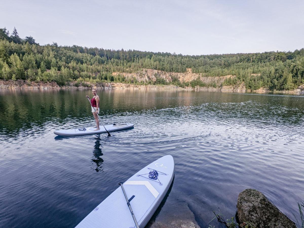 Urlaubstraum Mit Pool, Terrasse & Fluss Im Garten - Ut Apartman Sebnitz Kültér fotó
