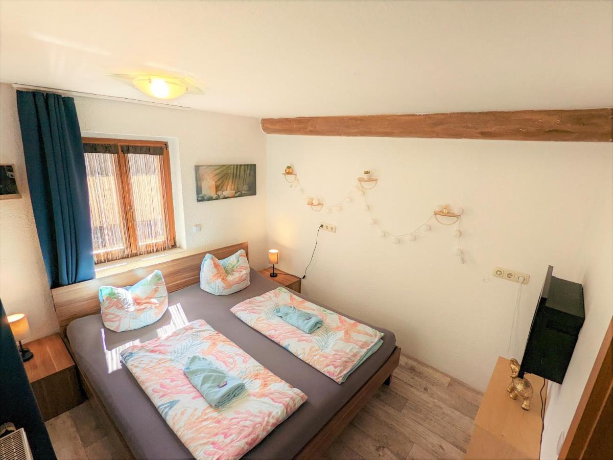 Urlaubstraum Mit Pool, Terrasse & Fluss Im Garten - Ut Apartman Sebnitz Kültér fotó