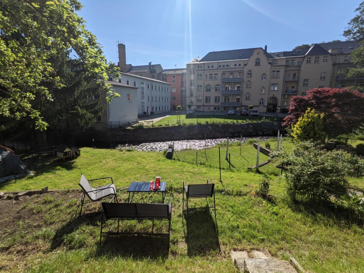 Urlaubstraum Mit Pool, Terrasse & Fluss Im Garten - Ut Apartman Sebnitz Kültér fotó