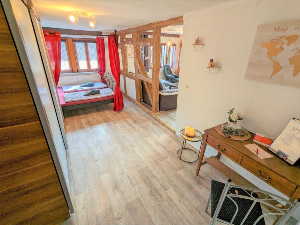 Urlaubstraum Mit Pool, Terrasse & Fluss Im Garten - Ut Apartman Sebnitz Kültér fotó