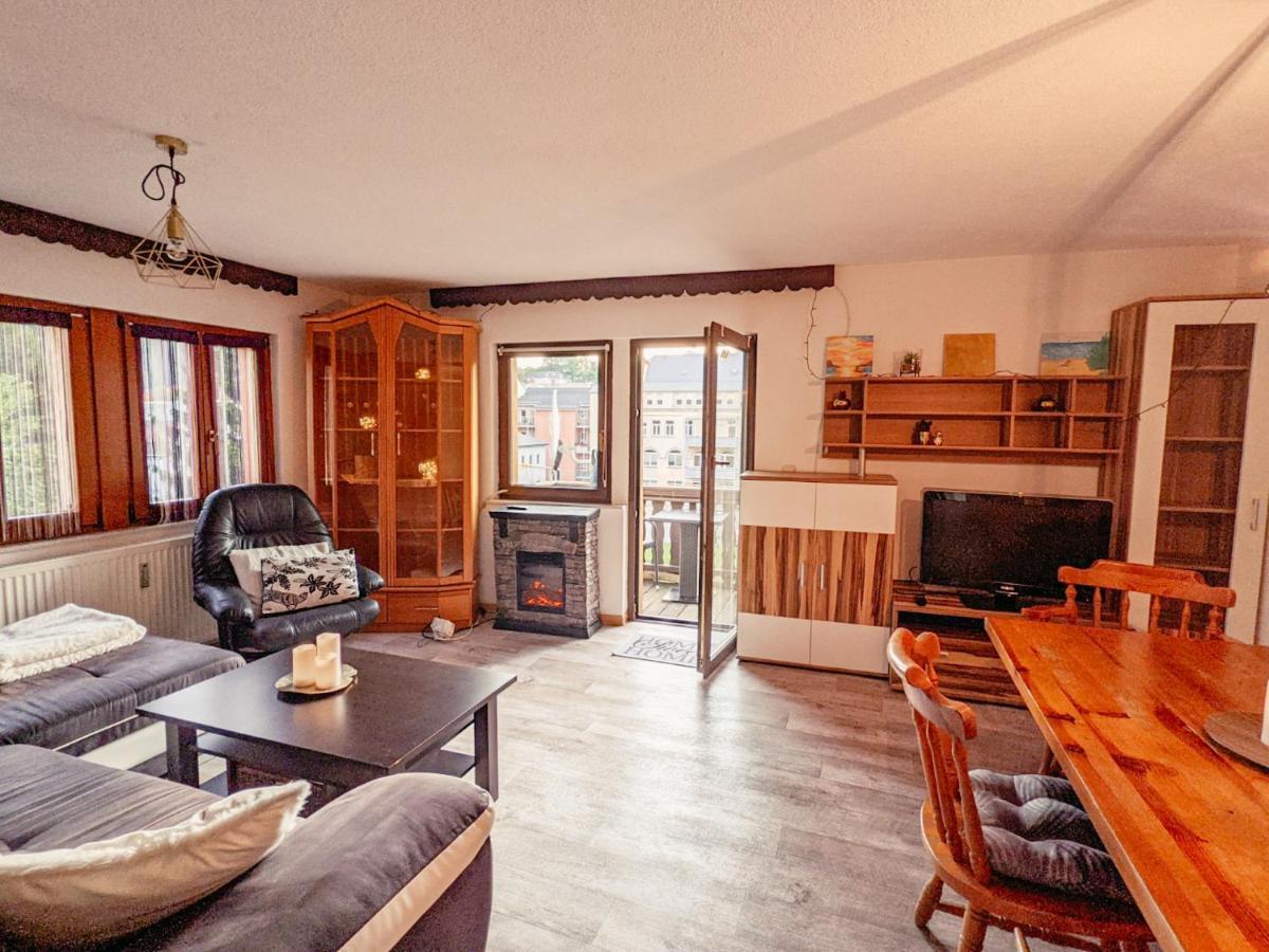 Urlaubstraum Mit Pool, Terrasse & Fluss Im Garten - Ut Apartman Sebnitz Kültér fotó